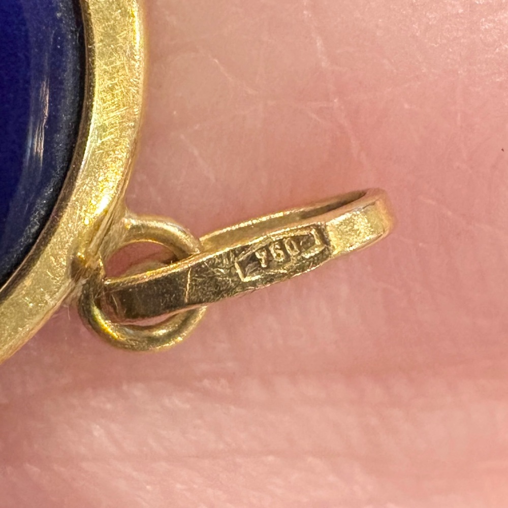 Vintage 18K R Monogram Pendant, Antique Dark Blue Enamel, Gold Floral - Picture 17 of 17